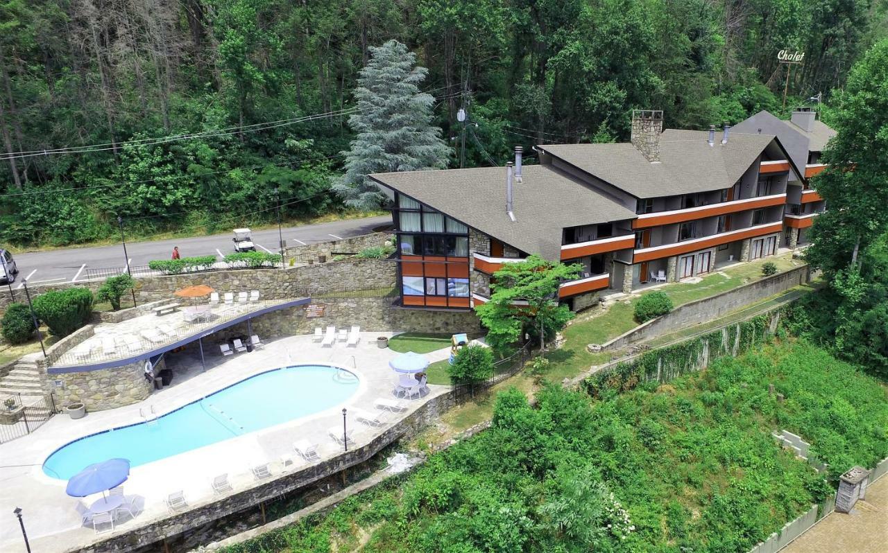 Chalet Inn Gatlinburg Exterior photo