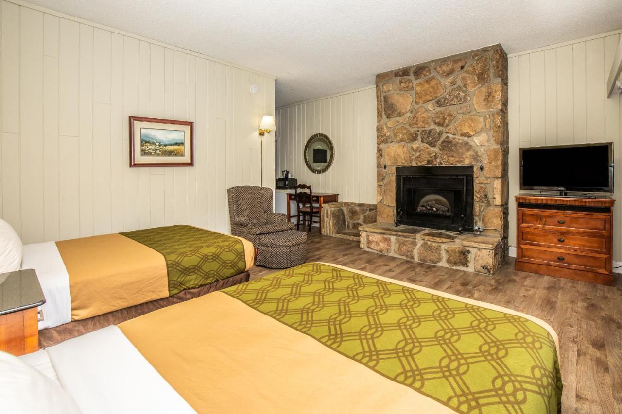 Chalet Inn Gatlinburg Exterior photo